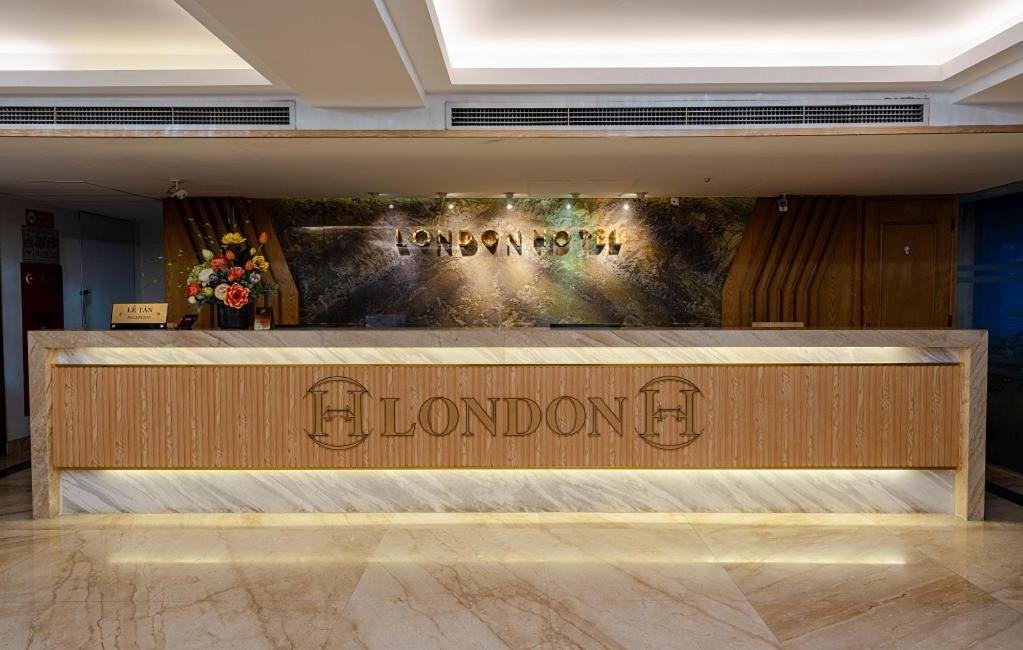 London Hanoi Hotel Exterior foto